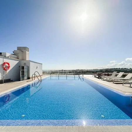 Jardines De Guadaiza Luxury Penthouse Rooftop Pool Bbq Apartment