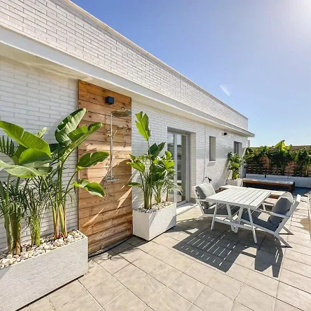 アパート Jardines De Guadaiza Luxury Penthouse Rooftop Pool Bbq マルベーリャ