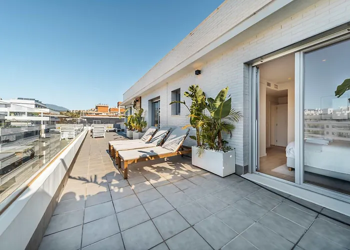 Jardines De Guadaiza Luxury Penthouse Rooftop Pool Bbq Apartment