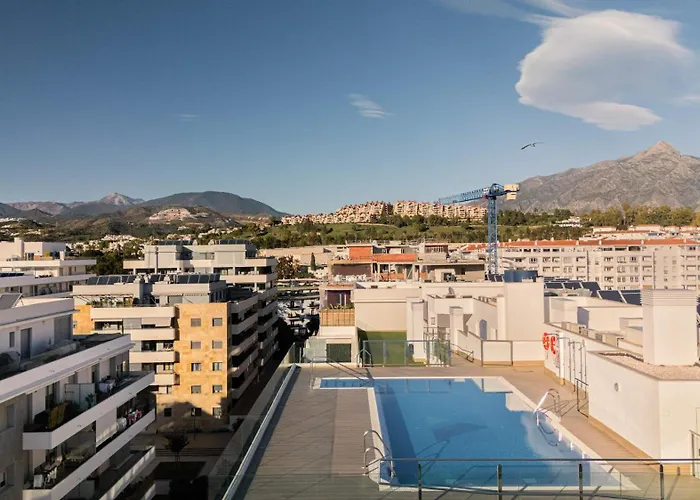 Апартаменты Jardines De Guadaiza Luxury Penthouse Rooftop Pool Bbq Марбелья